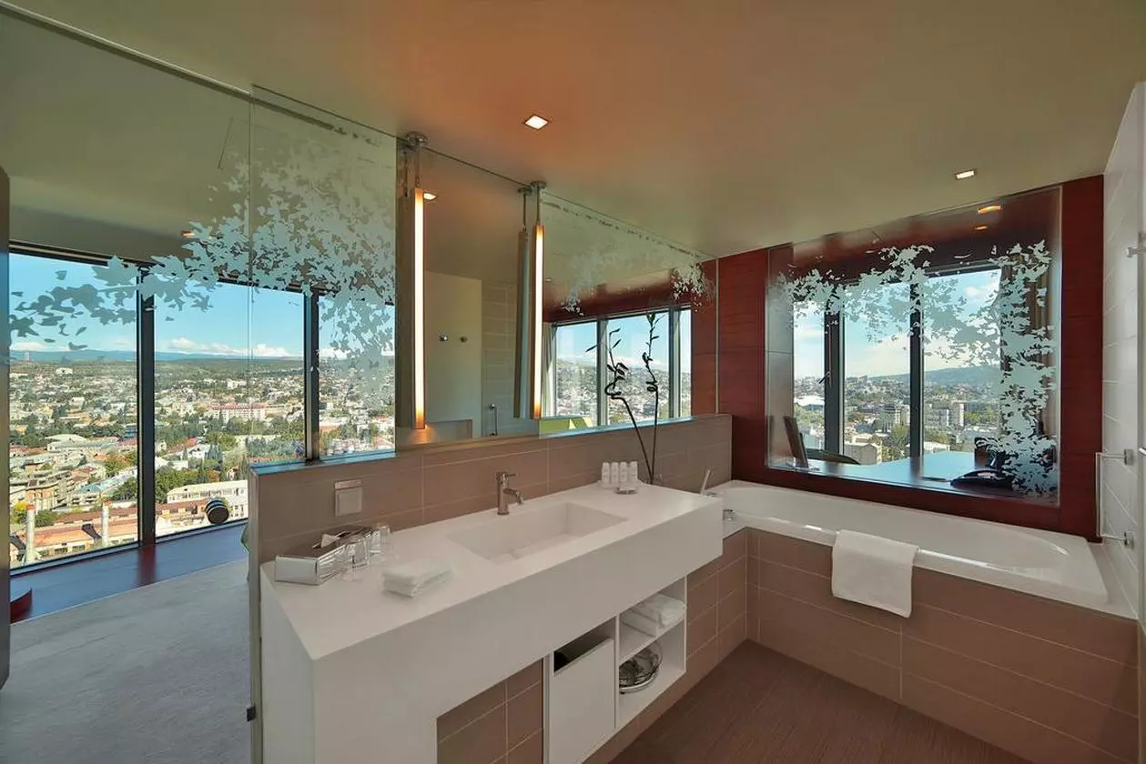 RADISSONBLU_EDIT (12).jpg